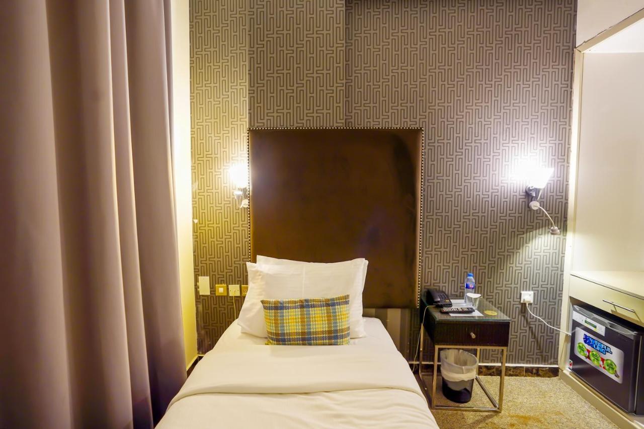 Cube Hotel Dubai Eksteriør billede